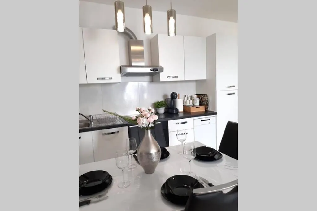 G&D - Lovely Apartment Kastela