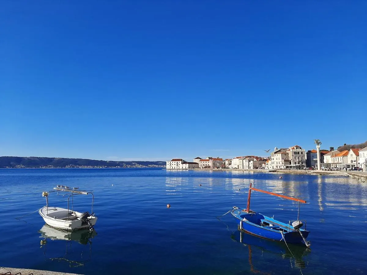 G&D - Lovely Apartment Kastela